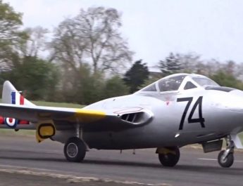 Vampire Rips up runway at Halfpenny Green